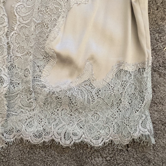 Beautiful Express Grey Silk and Lace Overlay to dress up any outfit! - Picture 2 of 6